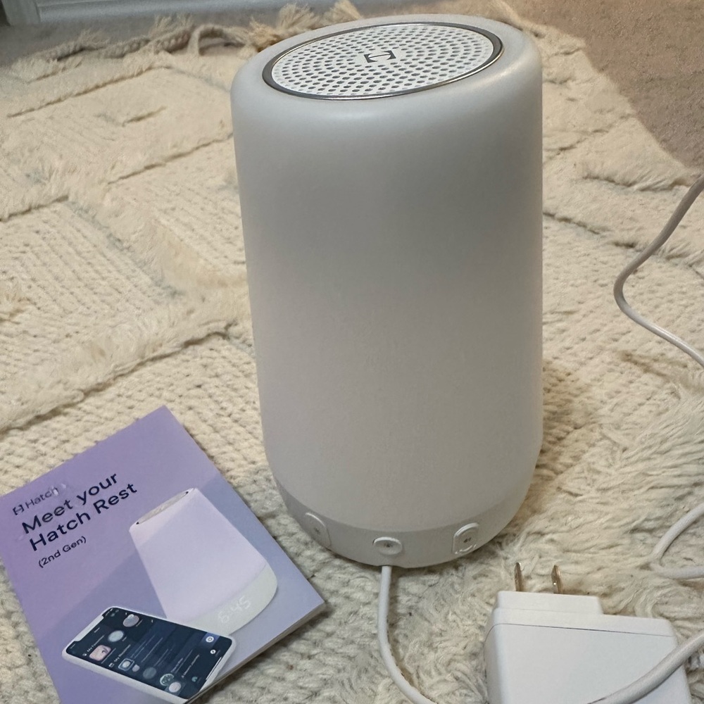 Hatch Rest sound machine night light gen 2 smart sleep assistant baby kids white